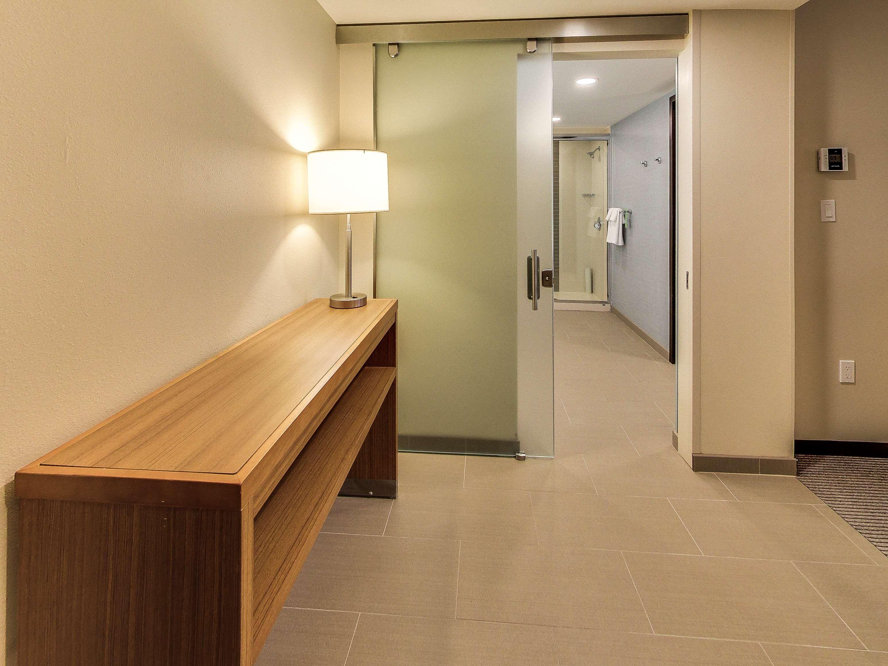 Hyatt Place Edmonton West Exterior photo